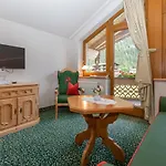 Ξενοδοχείο με διαμερίσματα Thalerhof