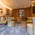 Thalerhof 아파트호텔 4*
