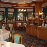 Thalerhof 4* 메이른호픈