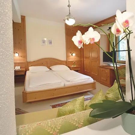 Apartahotel Thalerhof 4*